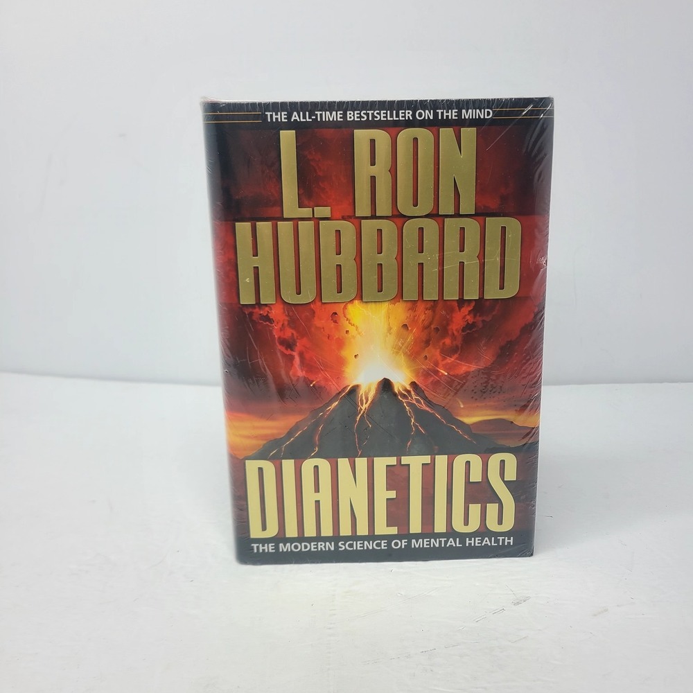 L. Ron Hubbard Dianetics: The Modern Science of‎ Mental Health Hardback